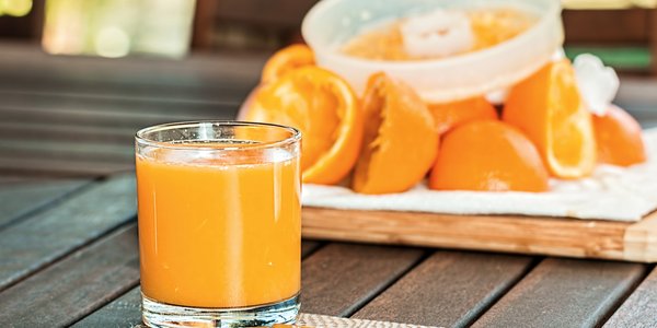 fresh-orange-juice-1614822